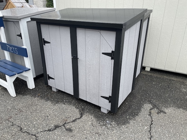 lg-oscar-garbage-can-shed-clearance